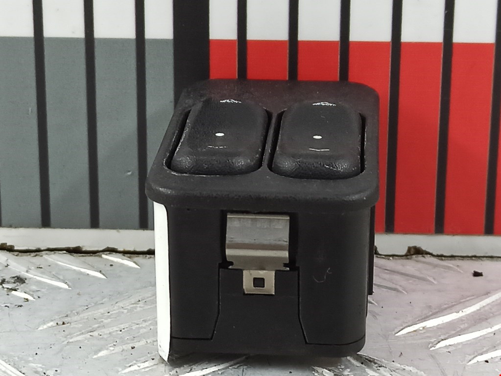 Блок управления стеклоподъемниками OPEL Astra G 1998-2005