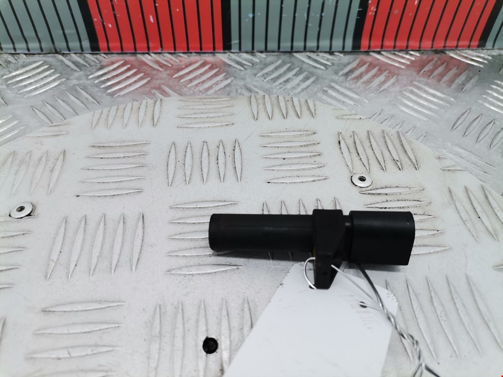 Датчик положения коленвала MERCEDES-BENZ C-Class C-klasse W204 2007-2015