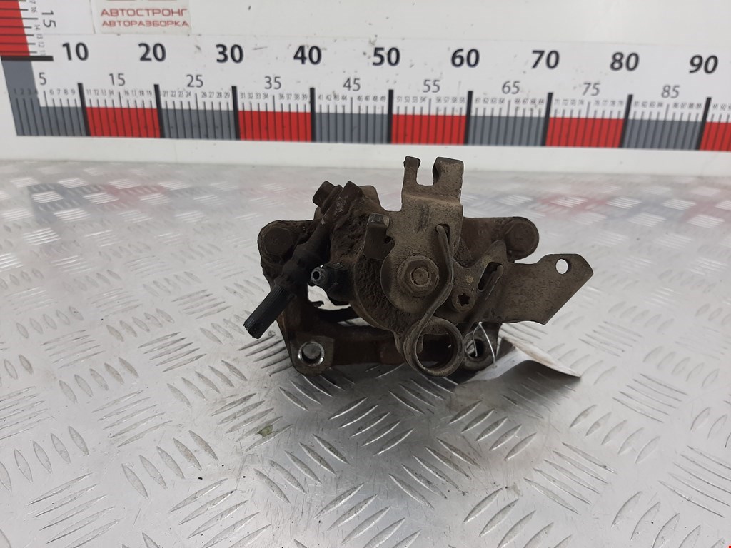 Суппорт задний правый OPEL Combo C 2001-2011