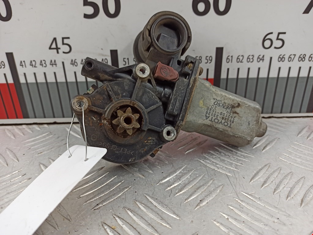 Моторчик (двигатель) стеклоподъемника TOYOTA Camry XV30 2001-2006