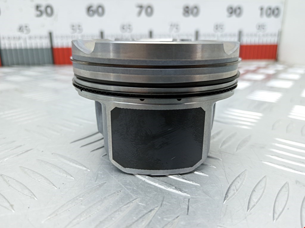 Поршень BMW X3 G01 2017-н.в.