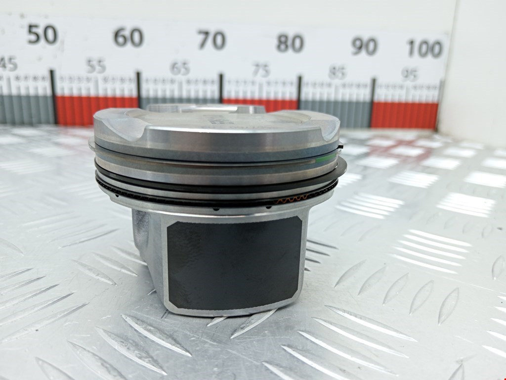 Поршень BMW X3 G01 2017-н.в.