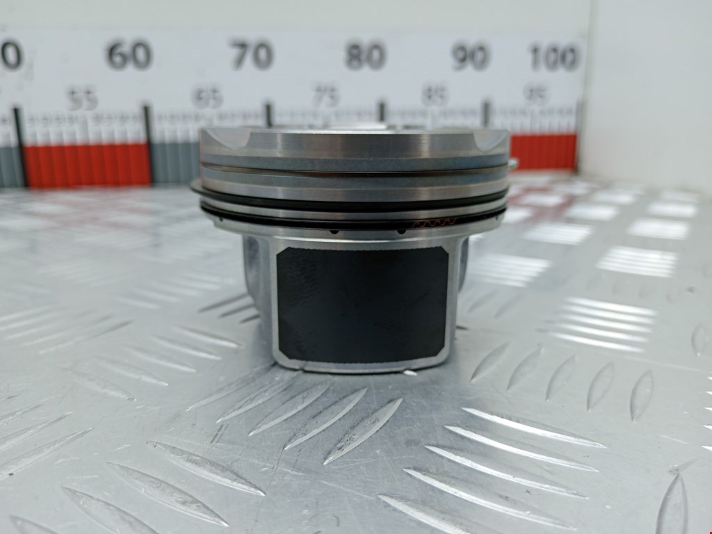 Поршень BMW 2er F44 2019-2024