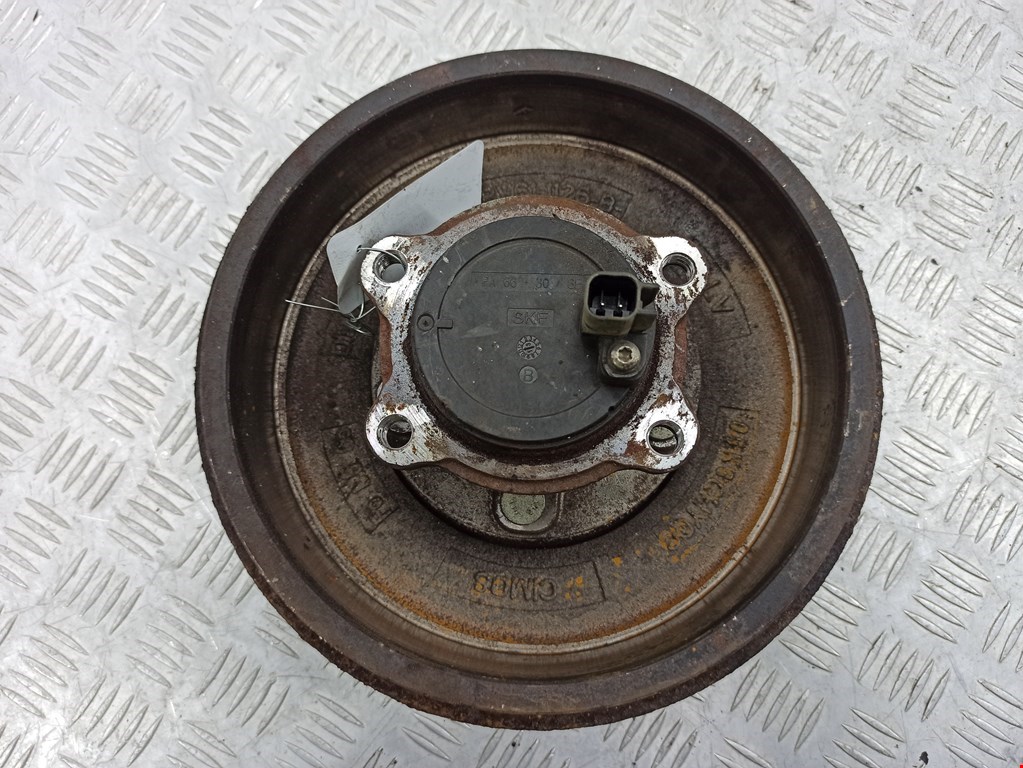 Ступица задняя левая FORD Focus III 2011-2019