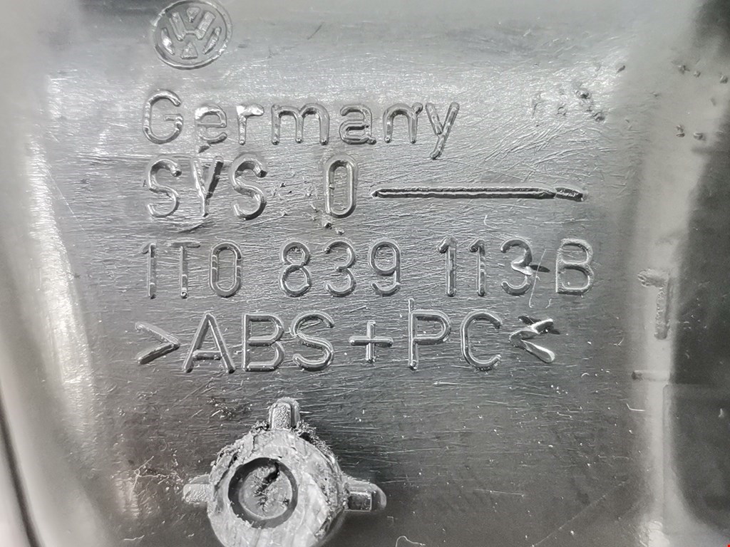 Ручка дверная задняя внутренняя левая VOLKSWAGEN Touran 2003-2010