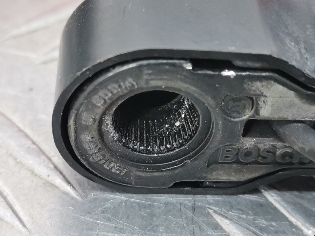 Поводок дворника задний (заднего) FORD C-MAX 2003-2010