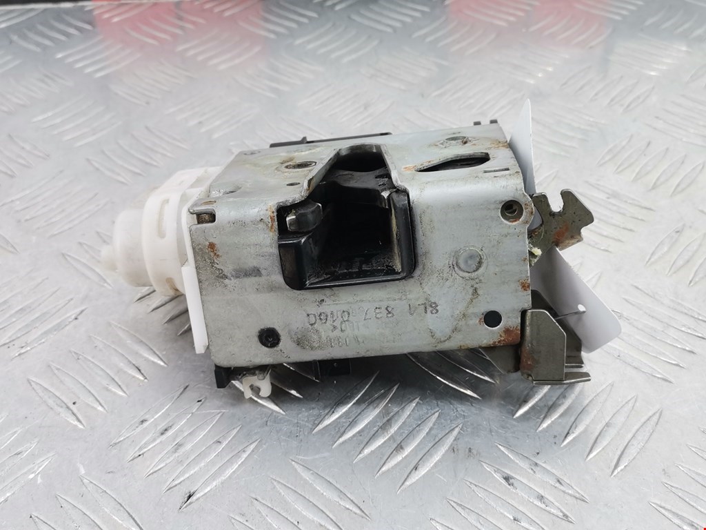 Замок двери передней правой AUDI A3 8L 1996-2003