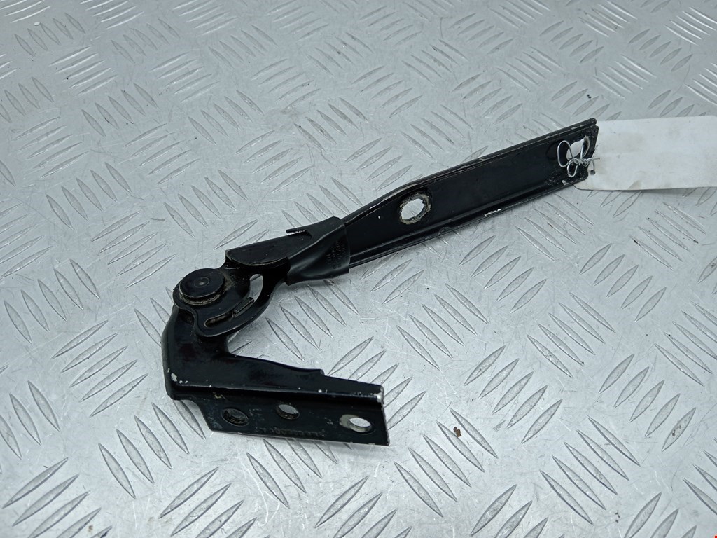 Петля капота левая/правая VOLKSWAGEN Passat B5 1997-2005