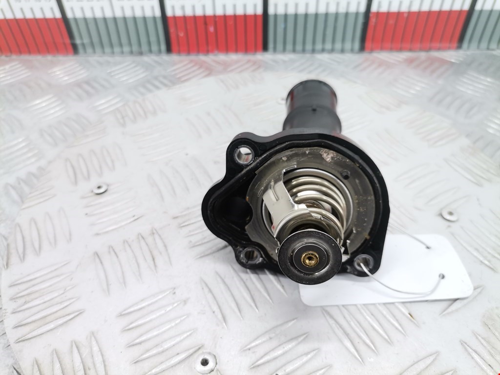 Корпус термостата FORD Focus II 2005-2011