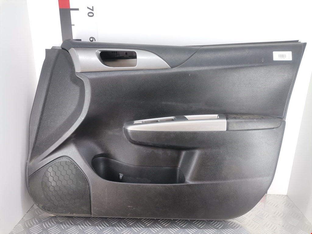 Обшивка двери передняя правая SUBARU Impreza 2007-2011