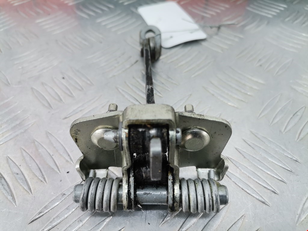 Ограничитель открывания двери DACIA Sandero 2008-2012