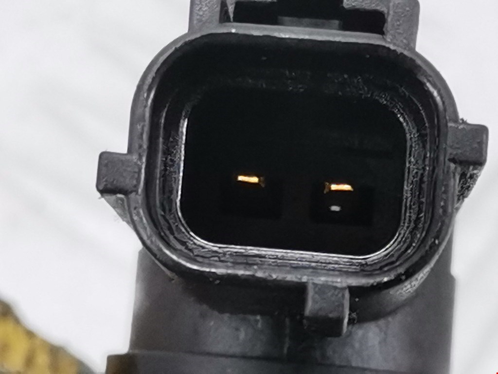 Датчик положения коленвала FORD Focus II 2005-2011