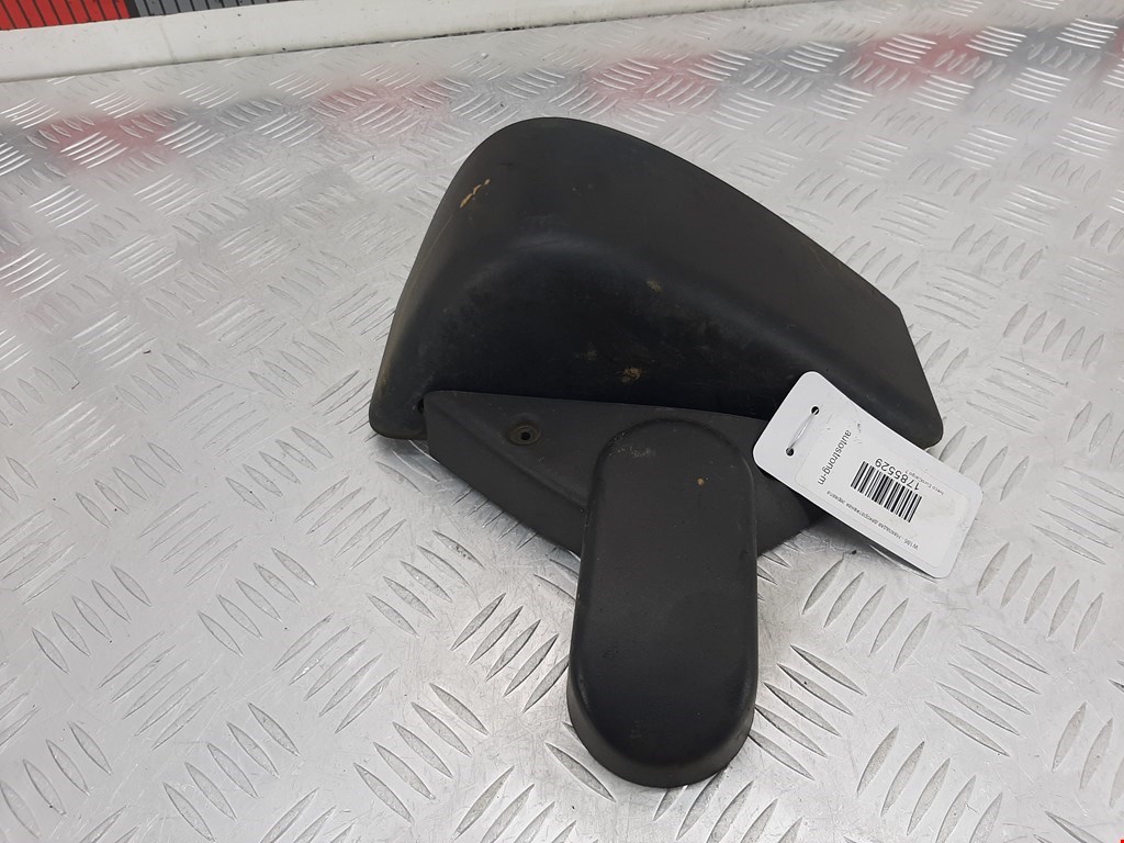 Накладка декоративная зеркала Iveco EuroCargo 3 (2008-2015)