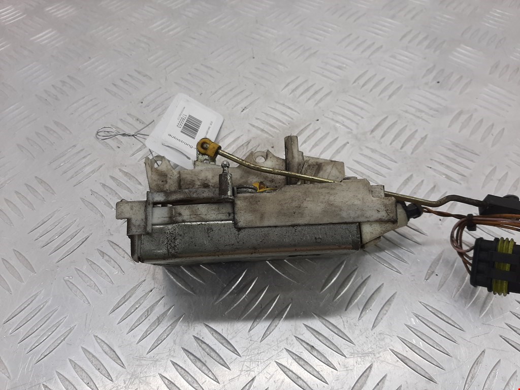 Замок двери передней правой IVECO EuroCargo III 2008-2015