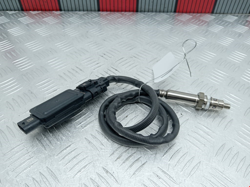 Датчик NOx BMW 5-Series (G30/G31/G38) (2017-2023)