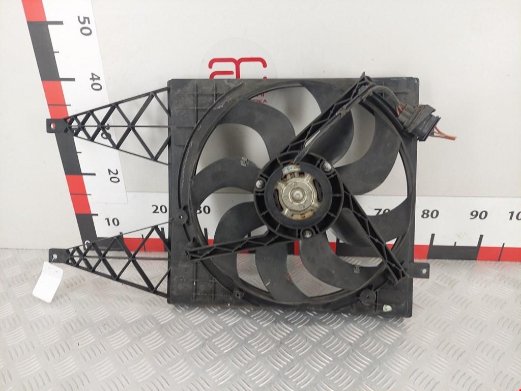 Вентилятор радиатора основного SEAT Ibiza 2002-2008