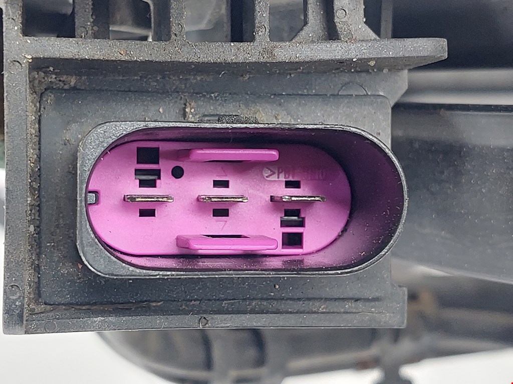 Вентилятор радиатора основного SEAT Ibiza 2002-2008