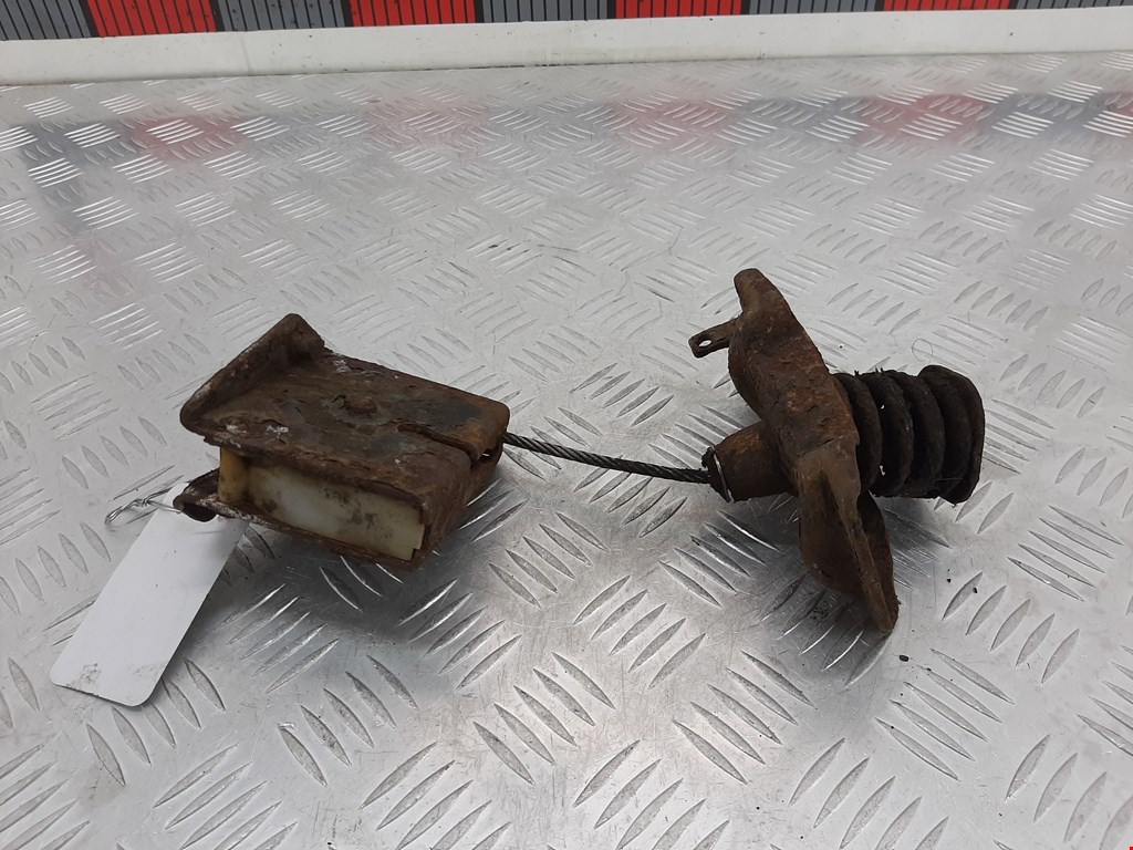 Кронштейн крепления запасного колеса TOYOTA Hilux VII AN10 AN 20 AN30 2005-2015