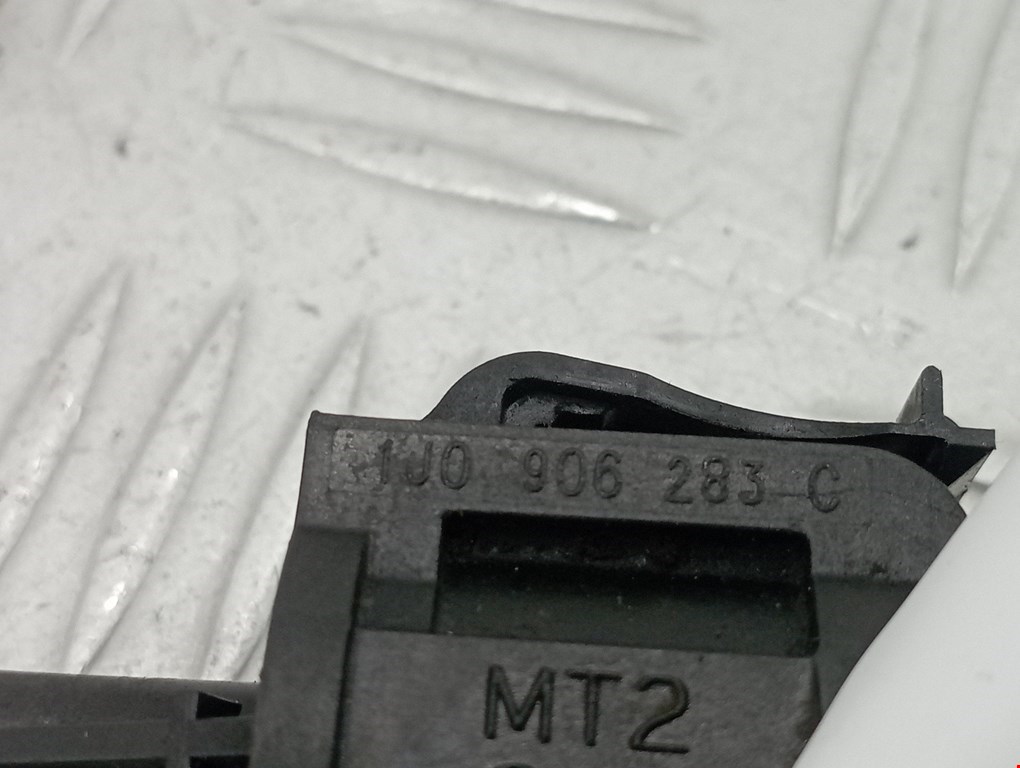 Клапан электромагнитный VOLKSWAGEN Golf IV 1997-2003