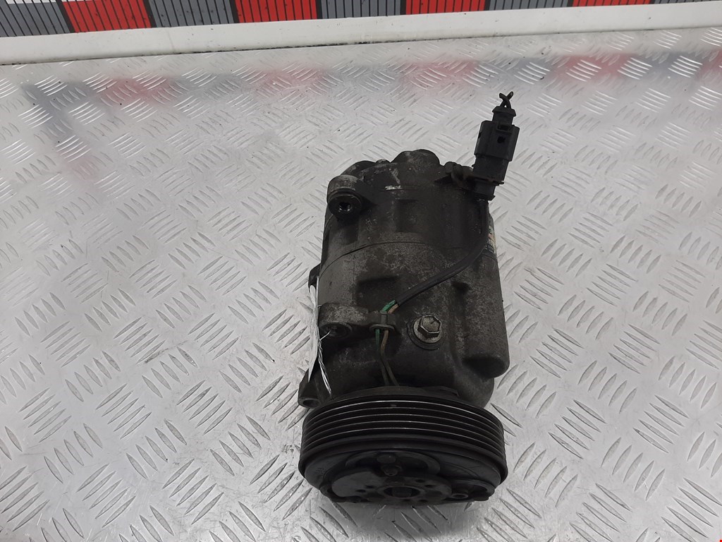 Компрессор кондиционера (системы кондиционирования) RENAULT Laguna 1993-2000