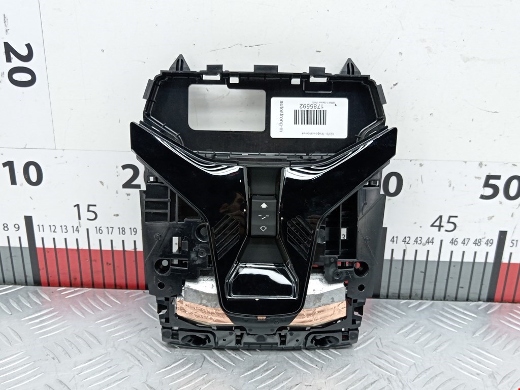 Плафон салонный (салона фонарь) BMW 1er F40 2019-н.в.