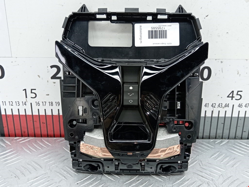 Плафон салонный (салона фонарь) BMW 1er F40 2019-н.в.