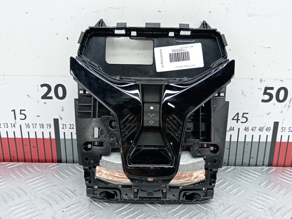 Плафон салонный (салона фонарь) BMW 1er F40 2019-н.в.