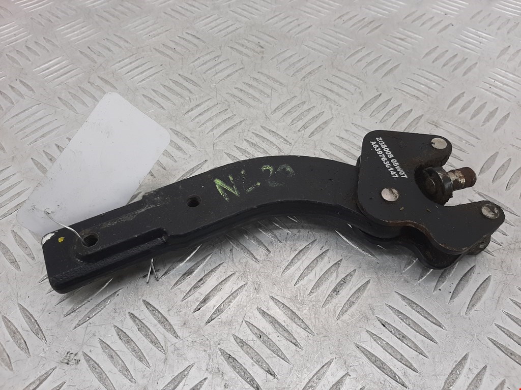 Ролик двери сдвижной (левый/правый средний верхний/нижний) MERCEDES-BENZ Vito W639 2003-2014