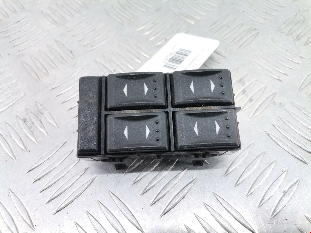 Блок управления стеклоподъемниками FORD Mondeo III 2000-2007