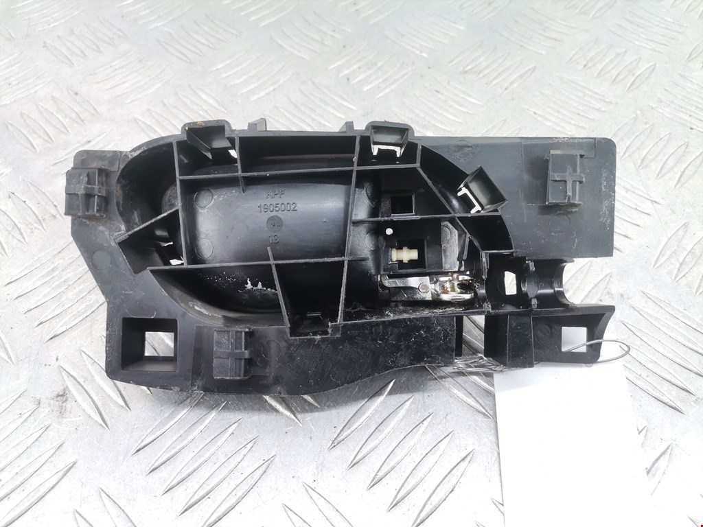 Ручка дверная задняя внутренняя левая PEUGEOT Partner 2008-2018