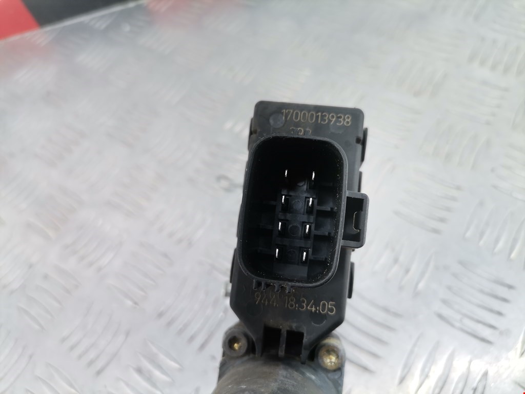 Моторчик (двигатель) стеклоподъемника FORD Mondeo III 2000-2007