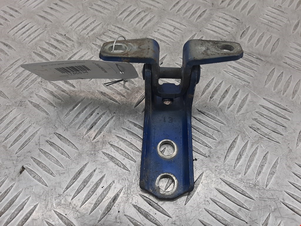 Петля двери передней правой Mitsubishi Lancer 10 (2007-2017)