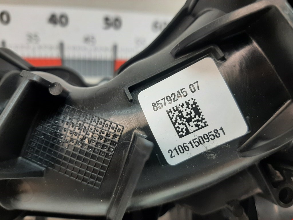 Коллектор впускной BMW 5er 5 серия G30/G31 2016-н.в.