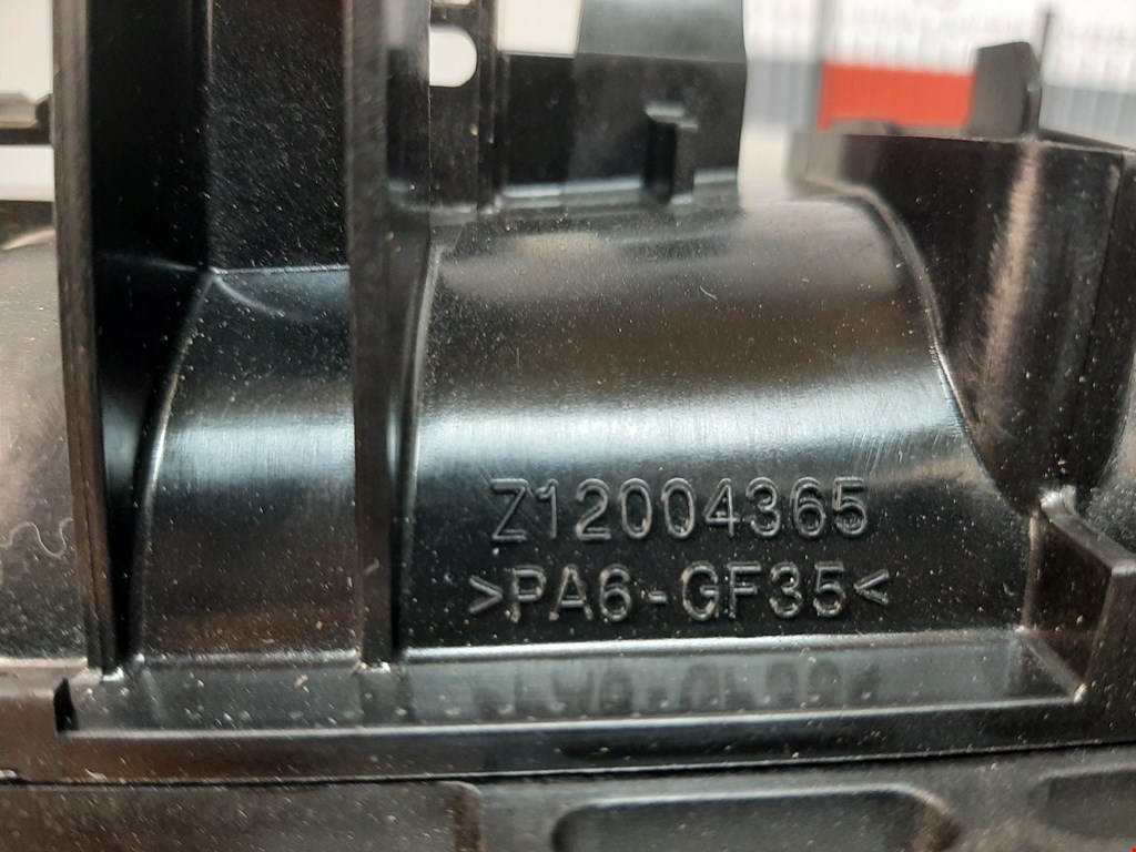 Коллектор впускной BMW 5er 5 серия G30/G31 2016-н.в.