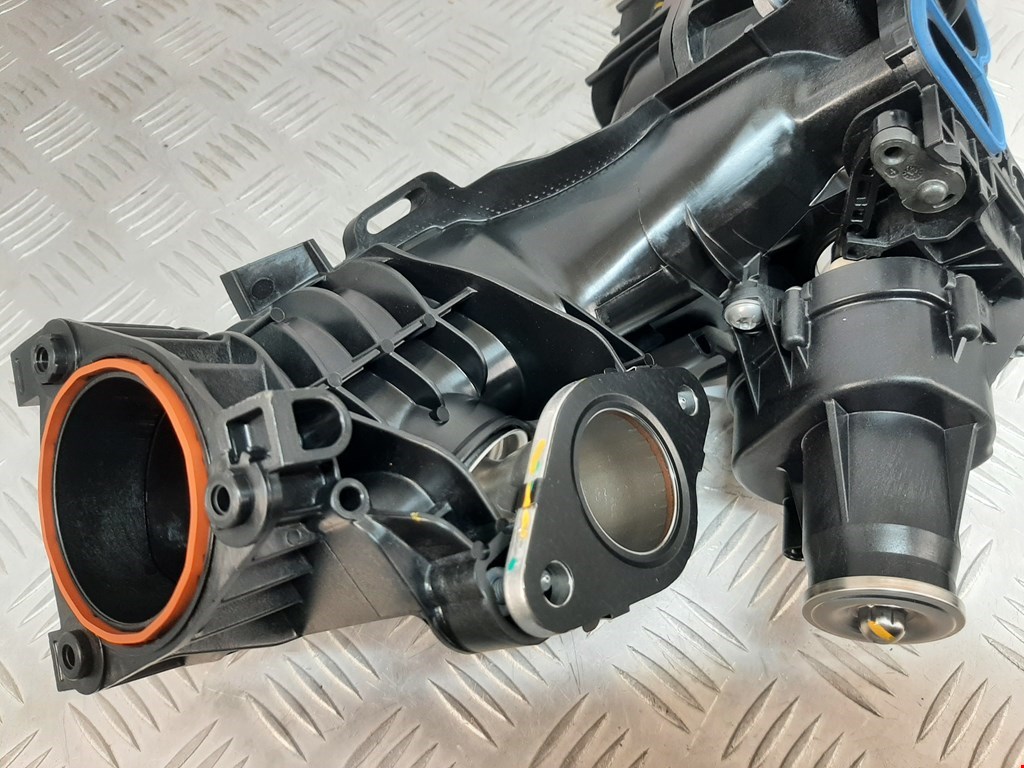 Коллектор впускной BMW 3er G20 2018-н.в.