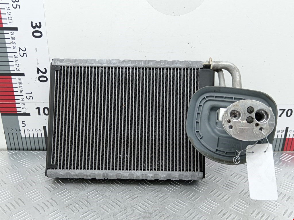 Испаритель кондиционера BMW 5er 5 серия F10/F11/F07 2009-2017
