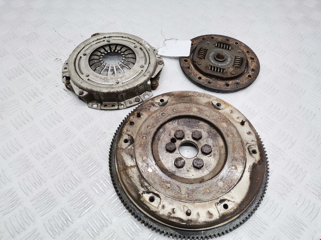 Маховик (демпфер сцепления) FORD Fusion 2002-2012