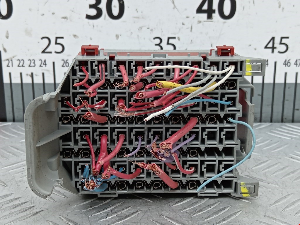 Датчик уровня в бачок омывателя VOLVO V70 II 2000-2007