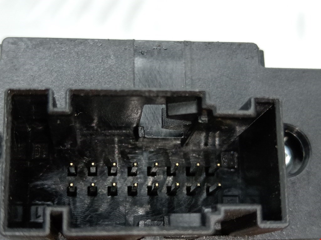 Кнопка аварийной сигнализации (аварийки) OPEL Zafira B 2005-2012