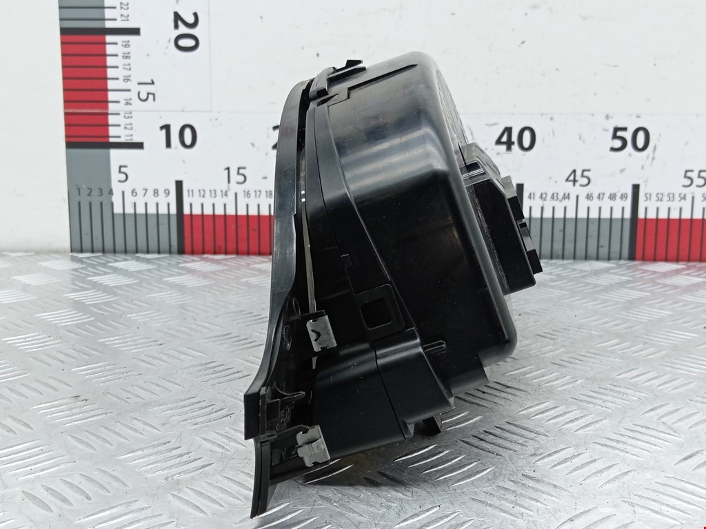 Панель приборов (щиток) VOLKSWAGEN Passat B6 2005-2011