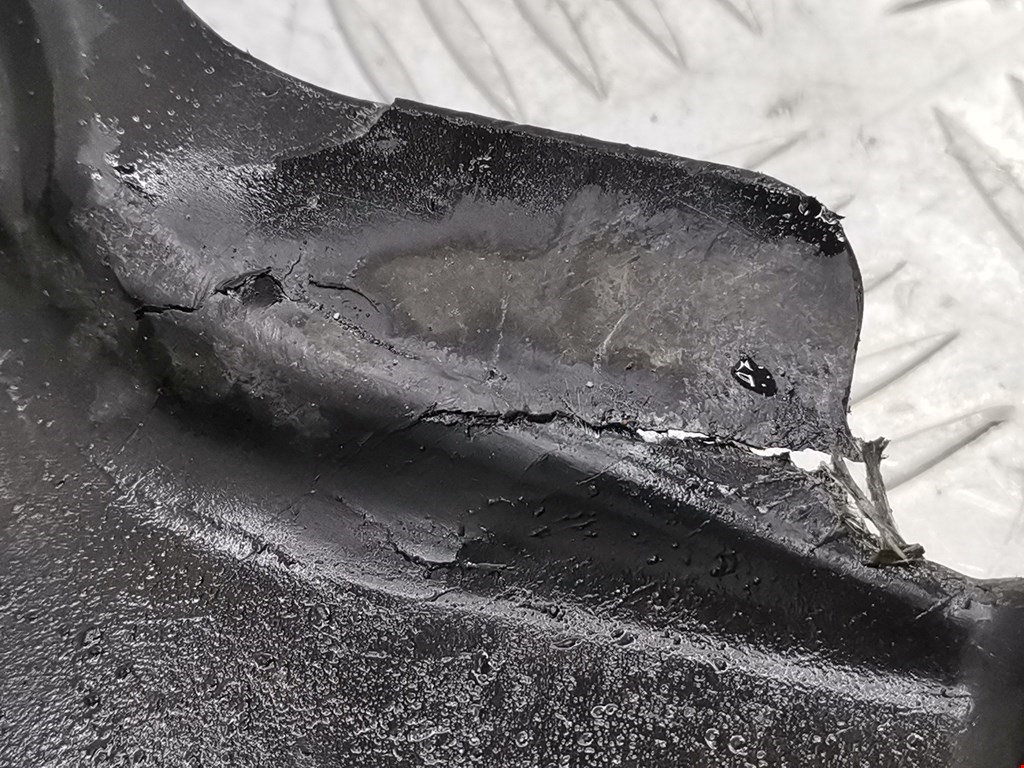 Защита картера (двигателя) MERCEDES-BENZ C-Class C-klasse W204 2007-2015