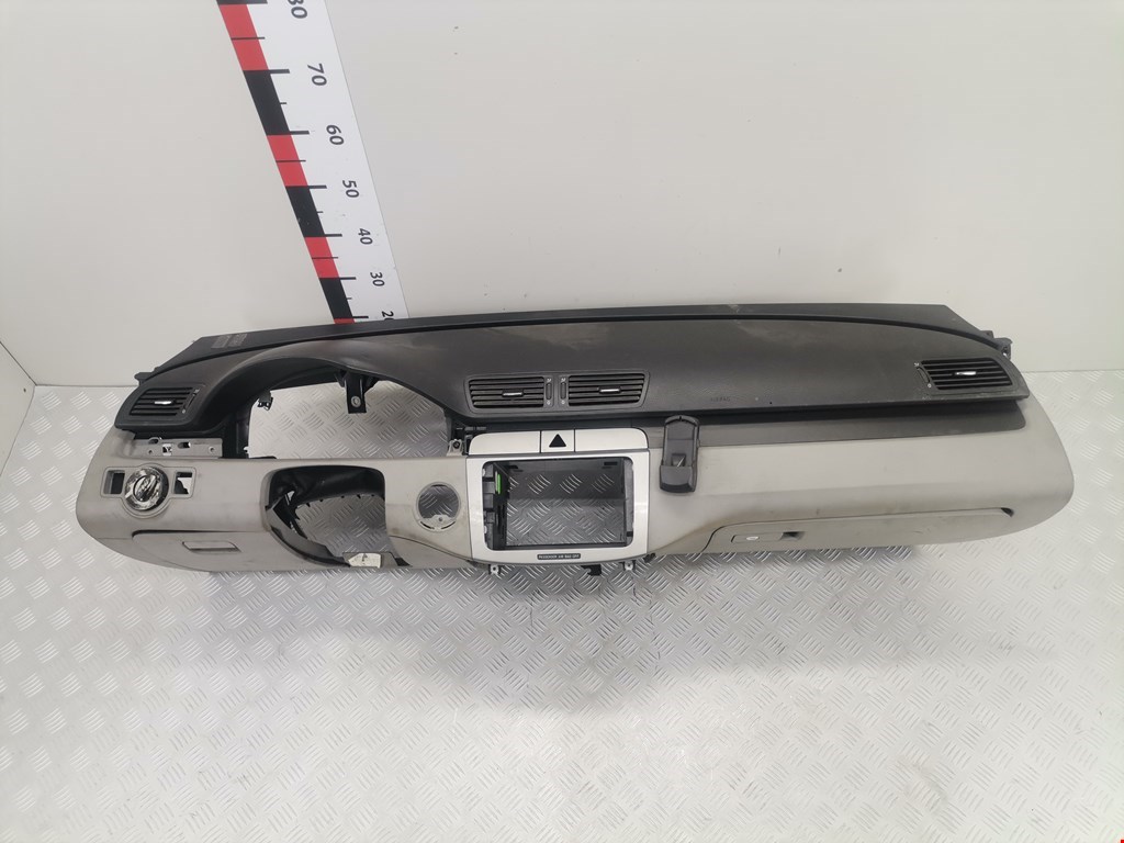 Торпедо VOLKSWAGEN Passat B6 2005-2011