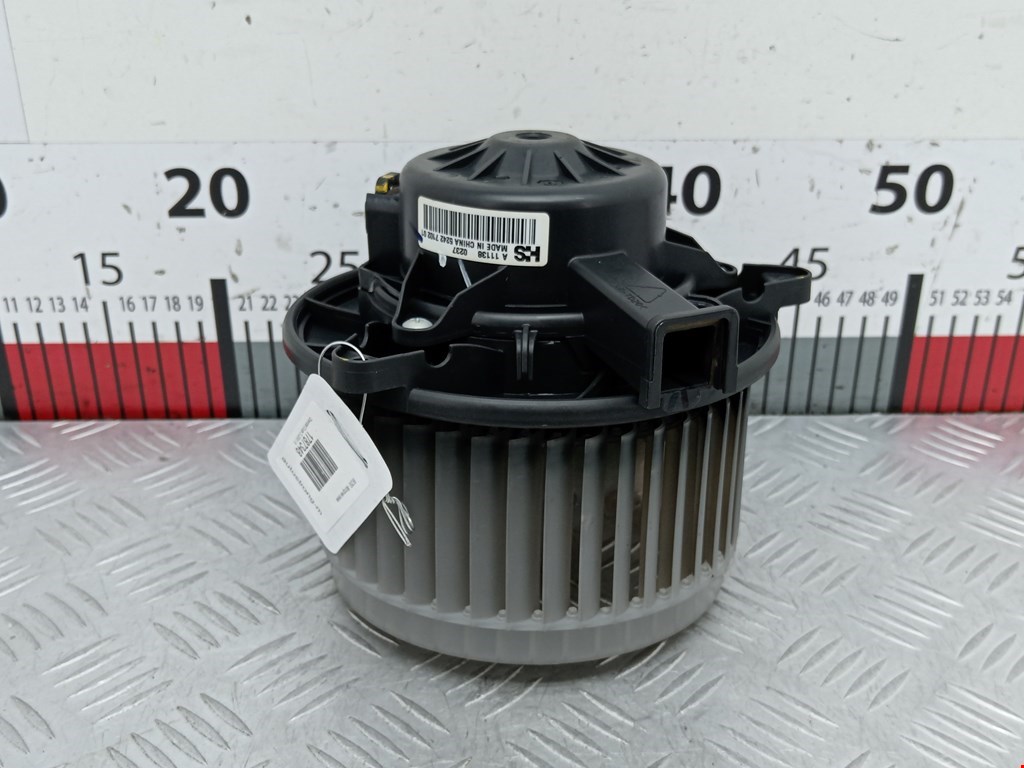 Моторчик печки (вентилятор отопителя) Chevrolet Cruze 2 (J300) (2008-2016)