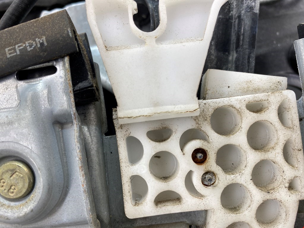 Стеклоподъемник передний левый FORD Fusion 2002-2012