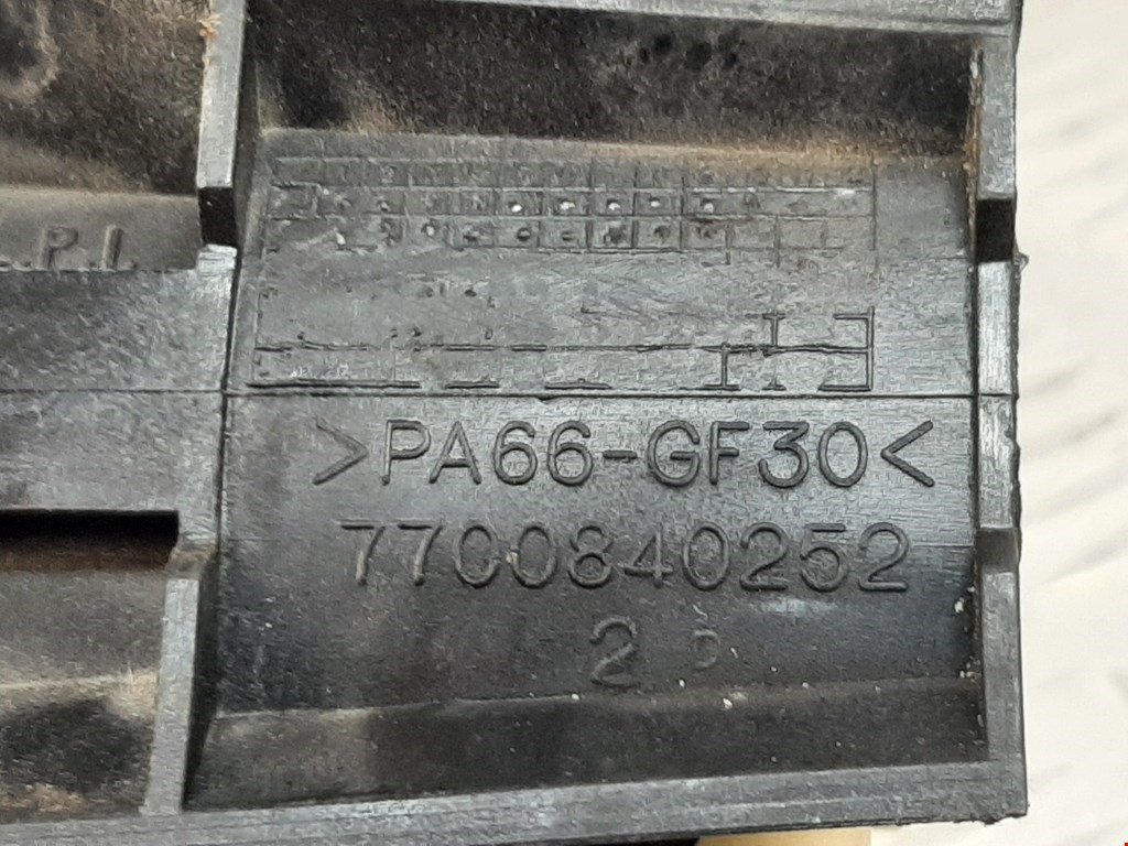 Бачок ГУР (гидроусилителя) RENAULT Scenic I 1996-2003