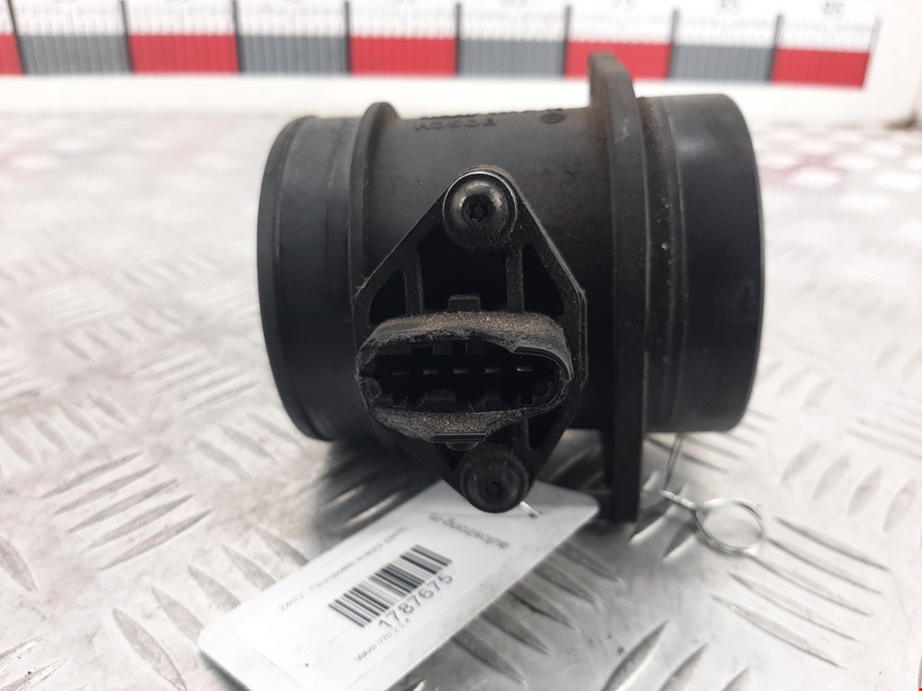 Расходомер воздуха (массметр, датчик ДМРВ) VOLVO V70 II 2000-2007