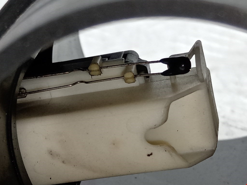 Расходомер воздуха (массметр, датчик ДМРВ) MERCEDES-BENZ M-Class W164 ML 2005-2011