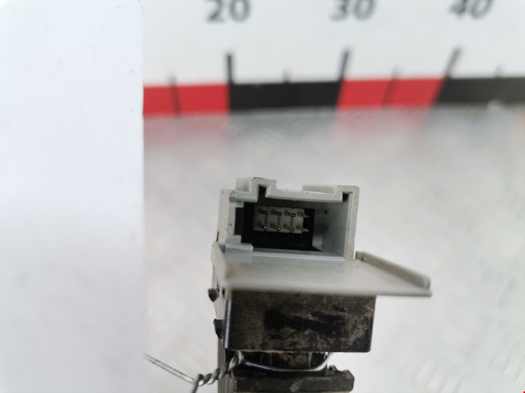 Кнопка стеклоподъемника AUDI A3 8L 1996-2003