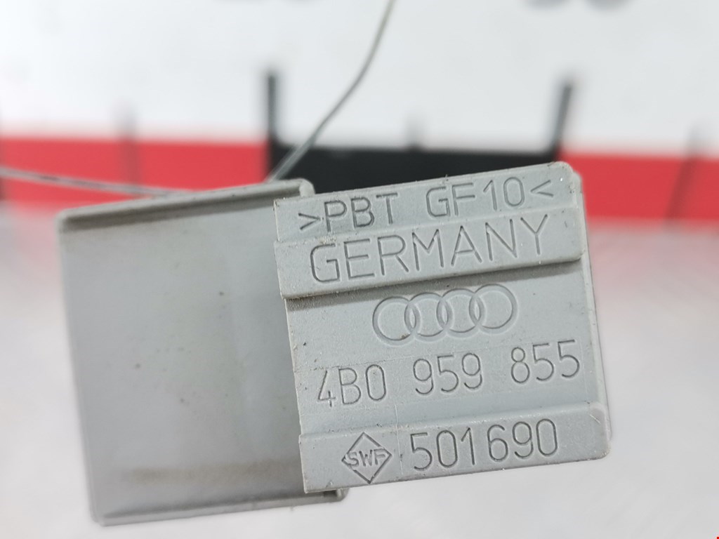 Кнопка стеклоподъемника AUDI A3 8L 1996-2003