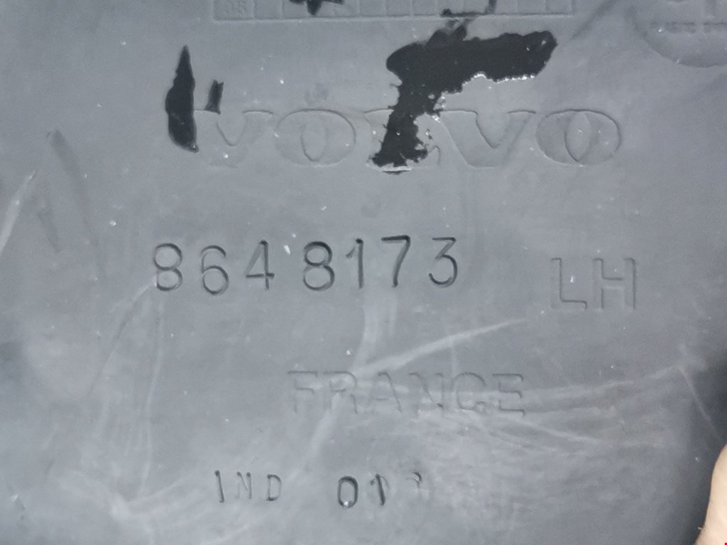 Локер (подкрылок) передний левый VOLVO S60 I 2000-2010